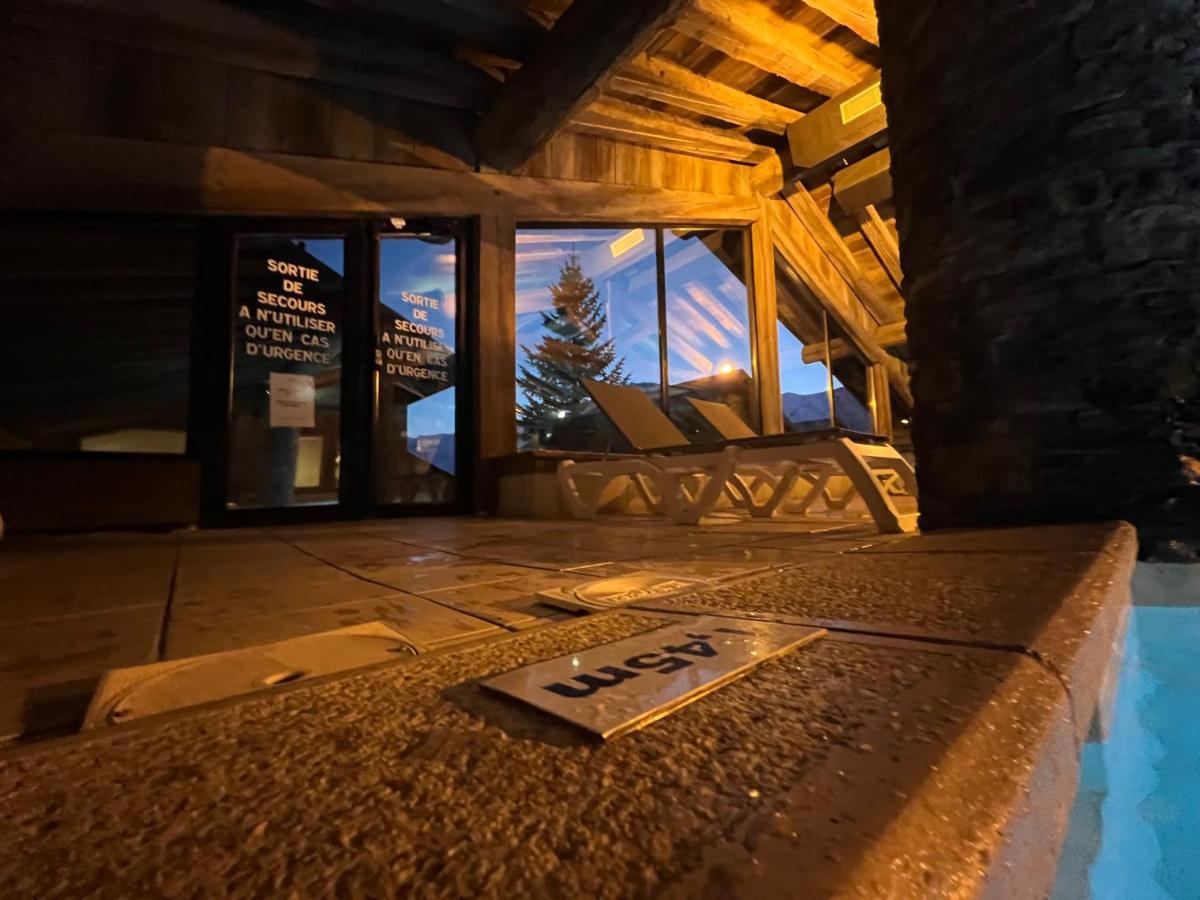 Appartement Ski Aux Pieds Dans Residence Premium Piscine, Sauna Hamam サン・マルタン・ド・ベルヴィル エクステリア 写真